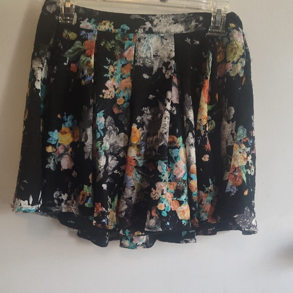 Lush Vibrant Floral Skater Skirt - Picture 1 of 2